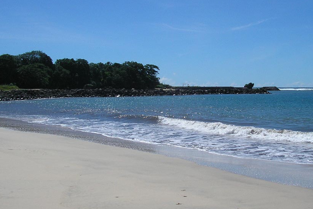 Santolo Beach