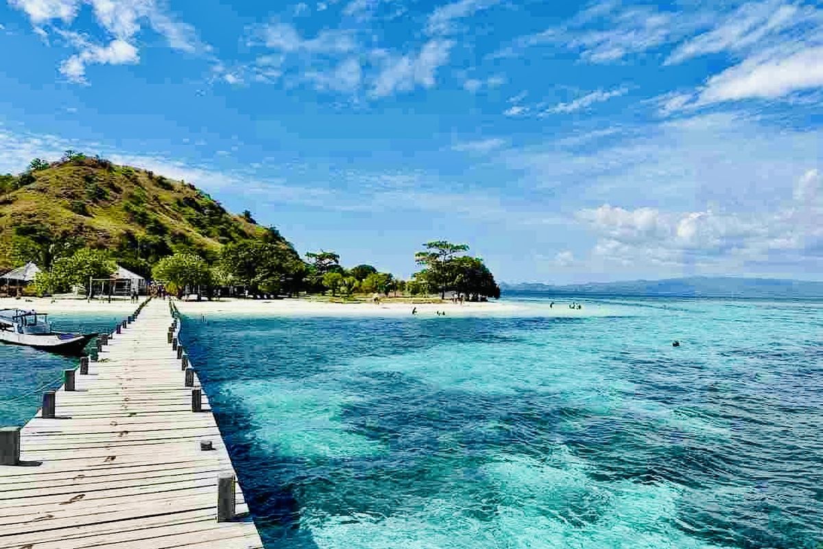 Keindahan Pulau Kanawa